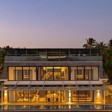 Oceanic Sunsets With River View, Comp Breakfast & Infinity Pool At Stayvista Verem Dış mekan fotoğraf